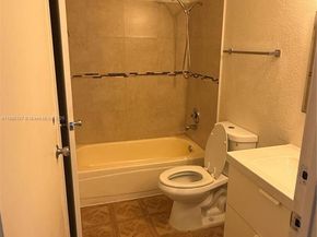 833 Riverside Dr 834, Coral Springs FL 33071
