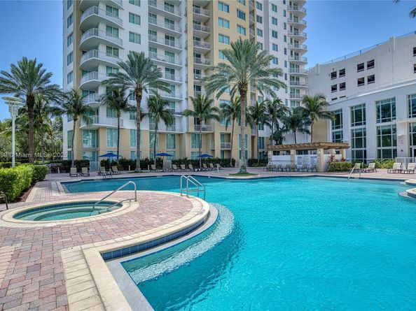 1755 E Hallandale Beach Blvd 608E, Hallandale Beach FL 33009