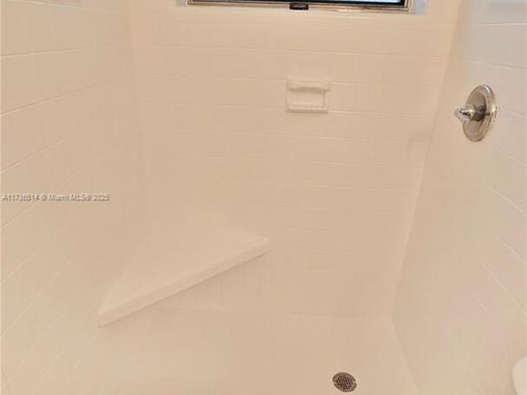 3801 NW 6th St, Lauderhill FL 33311