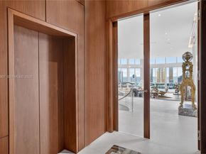 2600 Island Blvd PH1, Aventura FL 33160