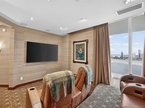 2600 Island Blvd PH1, Aventura FL 33160