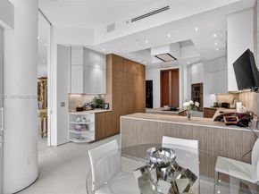 2600 Island Blvd PH1, Aventura FL 33160