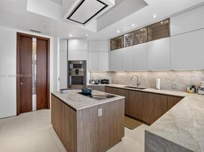 2600 Island Blvd PH1, Aventura FL 33160