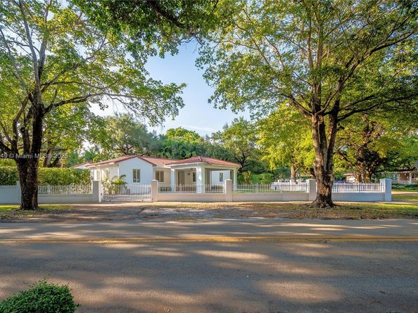 1820 Ferdinand St, Coral Gables FL 33134