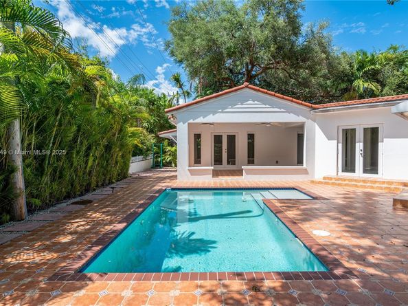 1820 Ferdinand St, Coral Gables FL 33134