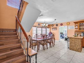 9085 Grand Canal Dr, Miami FL 33174