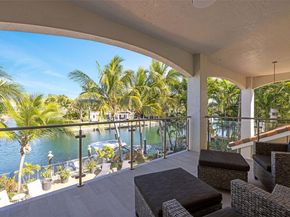 2125 Ixora Rd, North Miami FL 33181