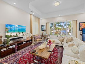 2125 Ixora Rd, North Miami FL 33181