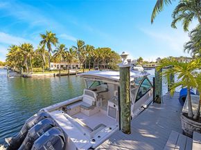 2125 Ixora Rd, North Miami FL 33181