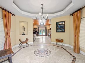 6500 SW 127th St, Pinecrest FL 33156