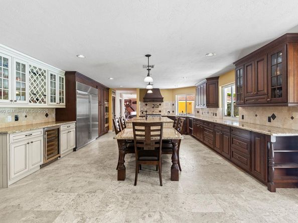 6500 SW 127th St, Pinecrest FL 33156