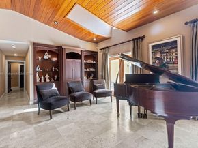 6500 SW 127th St, Pinecrest FL 33156