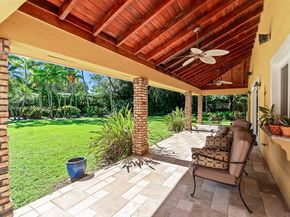 6500 SW 127th St, Pinecrest FL 33156