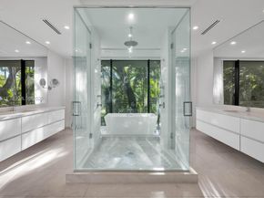 3232 Emathla St, Miami FL 33133