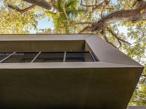 3232 Emathla St, Miami FL 33133