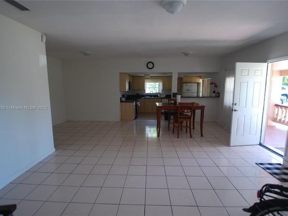 1801 NE 176th St, North Miami Beach FL 33162