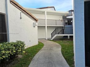 211 Lake Pointe Dr 102, Oakland Park FL 33309