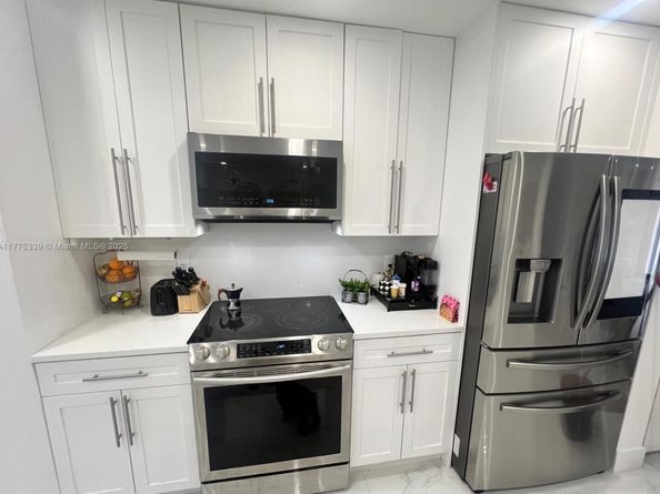 12403 SW 140th St, Miami FL 33186