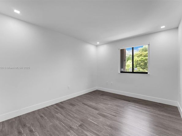 12403 SW 140th St, Miami FL 33186