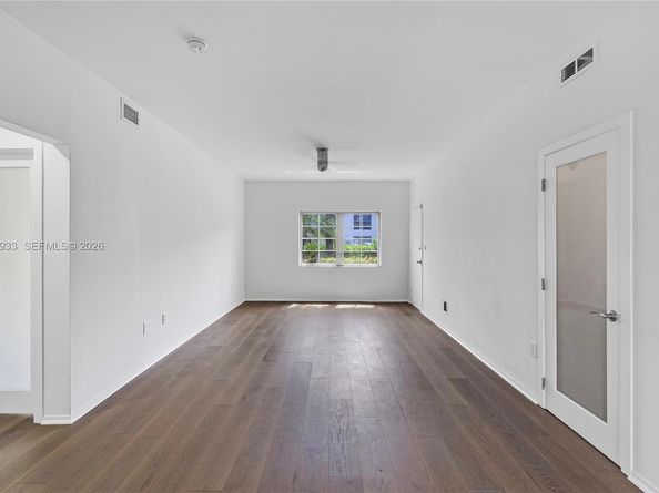 1600 Michigan Ave 2, Miami Beach FL 33139
