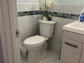 35 Camden B, West Palm Beach FL 33417