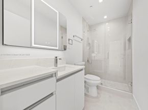 6885 NW 169th St 66D, Hialeah FL 33015