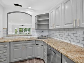 900 SW 12th St 305, Fort Lauderdale FL 33315