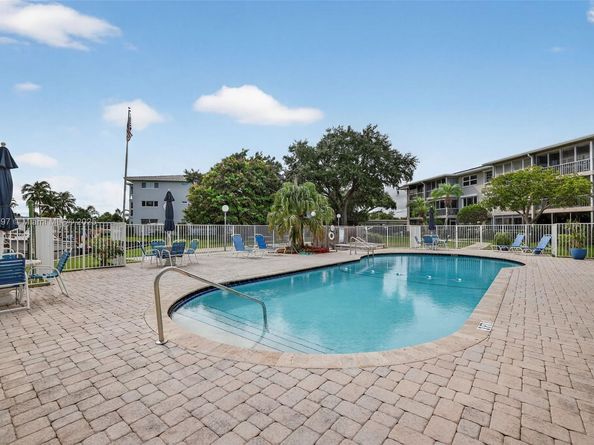 900 SW 12th St 305, Fort Lauderdale FL 33315