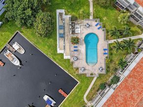 900 SW 12th St 305, Fort Lauderdale FL 33315