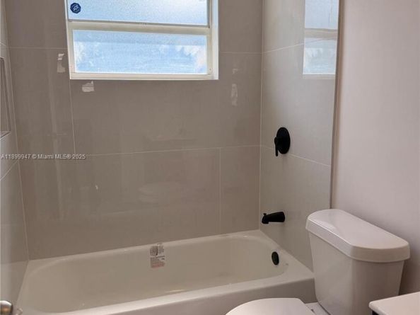 809 NW 12th Ave, Fort Lauderdale FL 33311