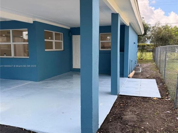 809 NW 12th Ave, Fort Lauderdale FL 33311
