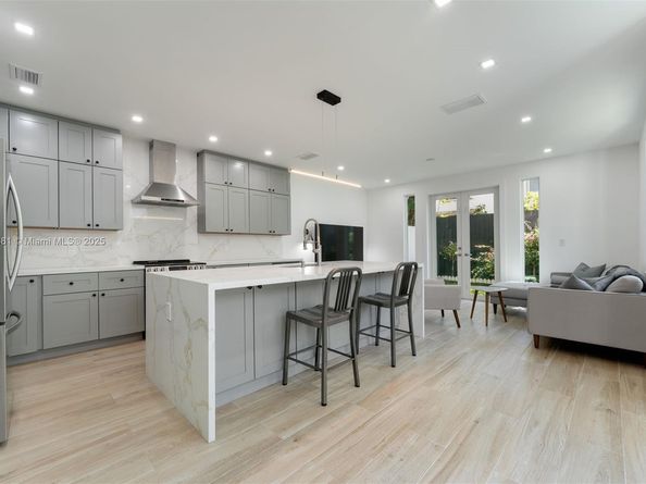 3125 Paola Dr, Miami FL 33133