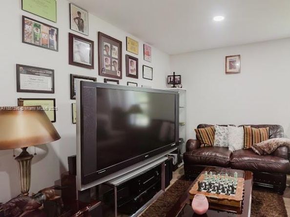 11550 NW 36th St, Coral Springs FL 33065