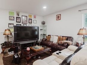11550 NW 36th St, Coral Springs FL 33065