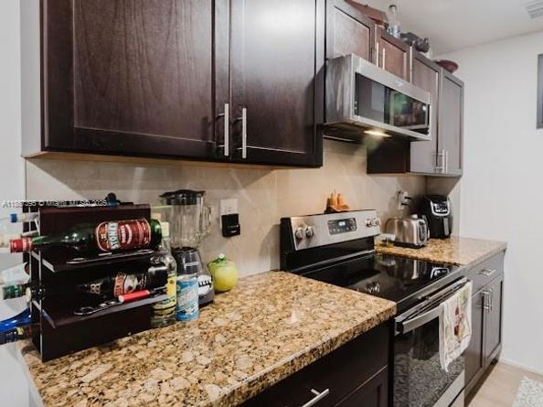 11550 NW 36th St, Coral Springs FL 33065
