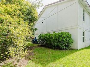 11550 NW 36th St, Coral Springs FL 33065