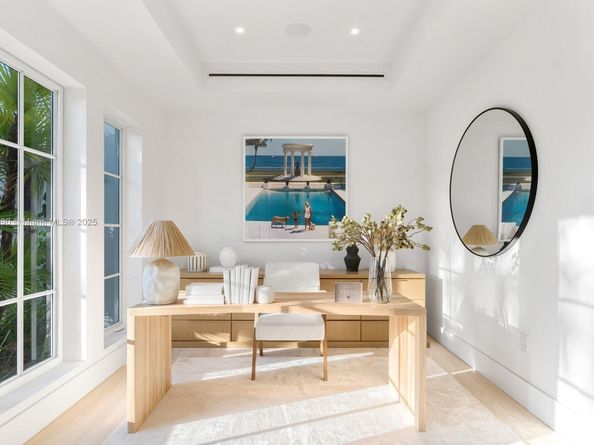 2219 Ibis Isle Road E, Palm Beach FL 33480