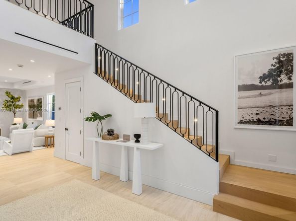 2219 Ibis Isle Road E, Palm Beach FL 33480