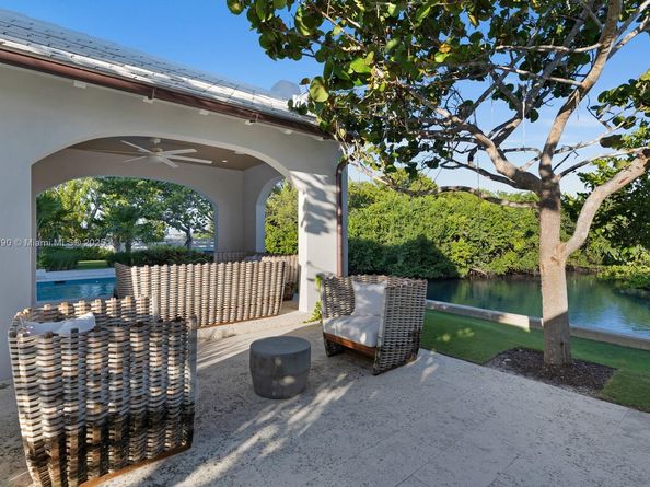 2219 Ibis Isle Road E, Palm Beach FL 33480