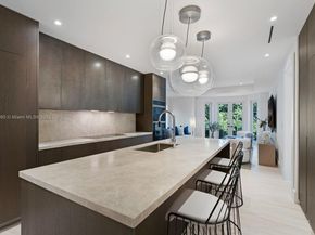 2219 Ibis Isle Road E, Palm Beach FL 33480