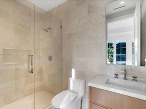 2219 Ibis Isle Road E, Palm Beach FL 33480