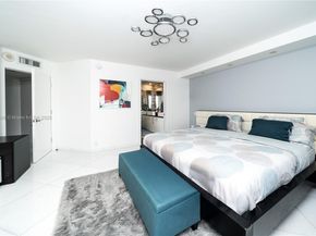 3500 Mystic Pointe Dr 1908, Aventura FL 33180