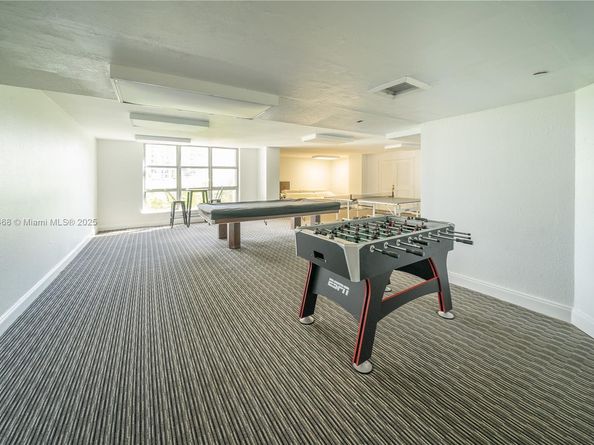 3500 Mystic Pointe Dr 1908, Aventura FL 33180