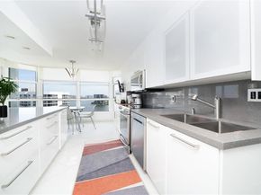 3500 Mystic Pointe Dr 1908, Aventura FL 33180
