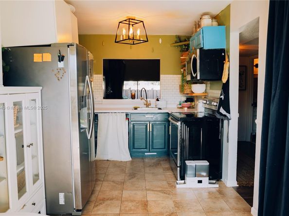 2152 SW 81st Way TOWNHOUSE, Davie FL 33324