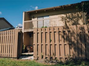 2152 SW 81st Way TOWNHOUSE, Davie FL 33324