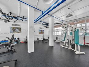 2016 Bay Dr 505, Miami Beach FL 33141