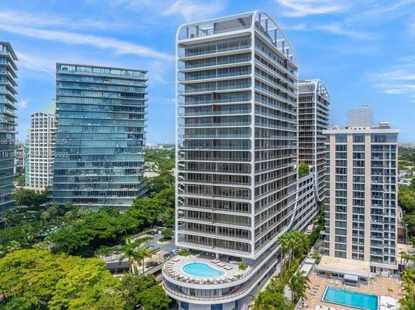 2678 Tigertail 1603, Miami FL 33133