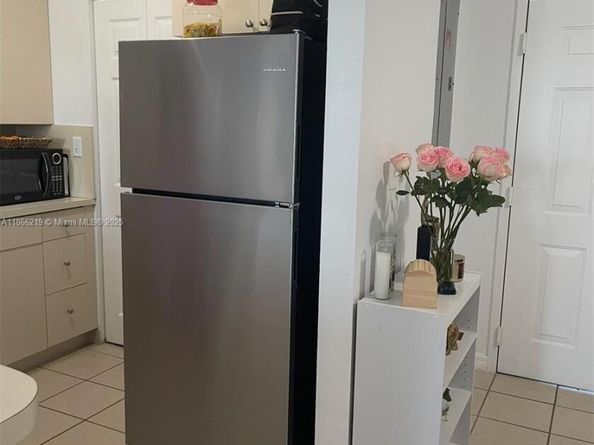 11060 SW 196th St 601, Cutler Bay FL 33157