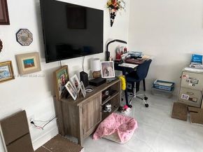 4255 SW 69th Ave, Miami FL 33155